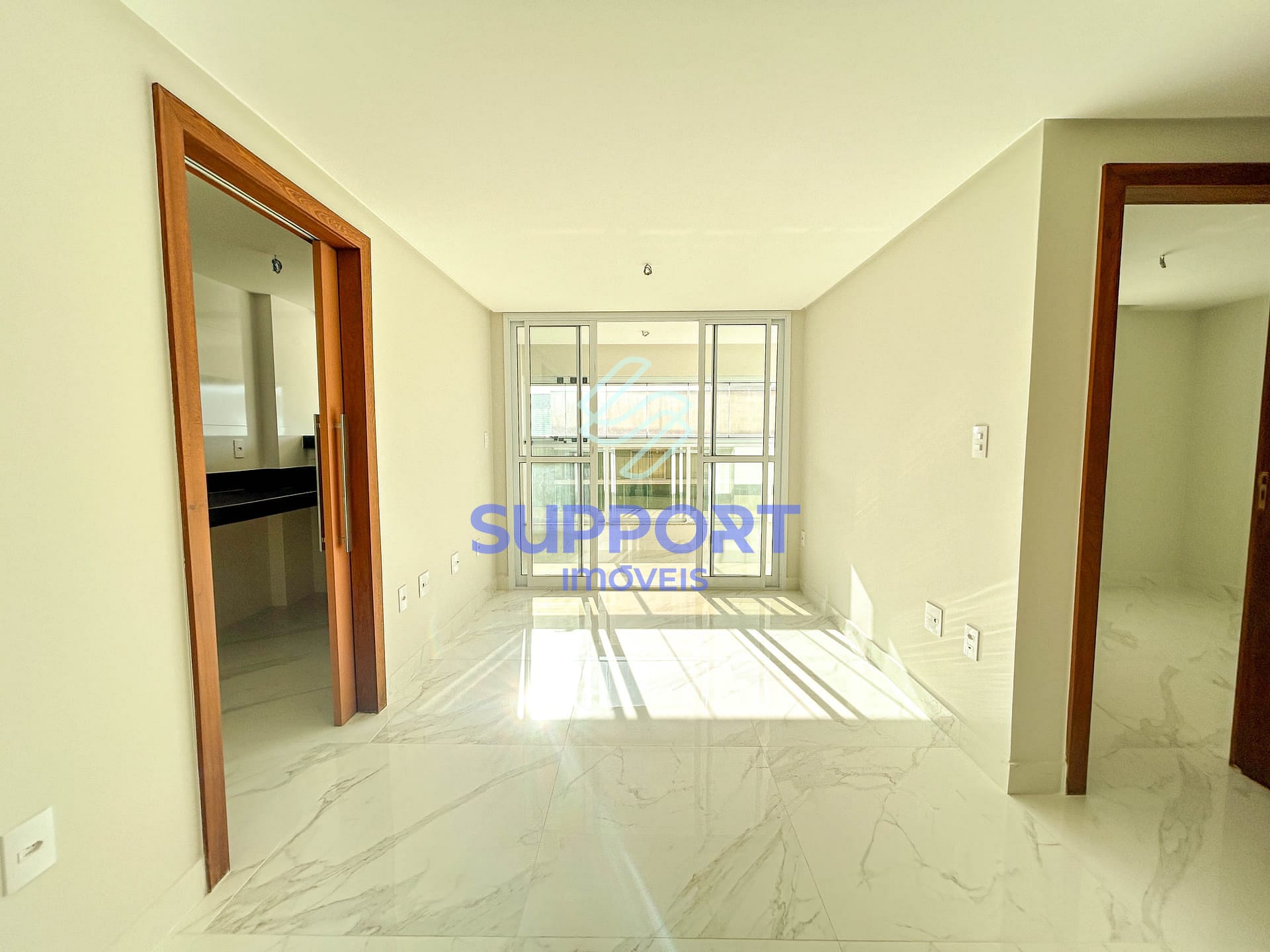 Apartamento, 2 quartos, 65 m² - Foto 2