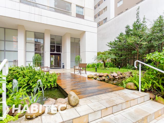 Apartamento 1 quarto e 1 banheiro, à venda, no bairro Centro em Curitiba