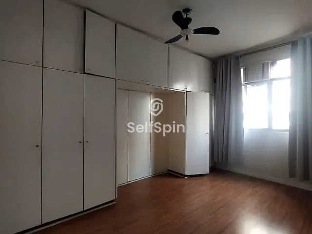 Apartamento 2 quartos e 2 banheiros, para alugar, no bairro Icaraí em Niterói