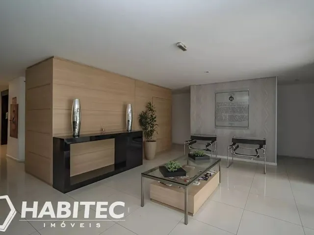 Apartamento 1 quarto e 1 banheiro, à venda, no bairro Centro em Curitiba
