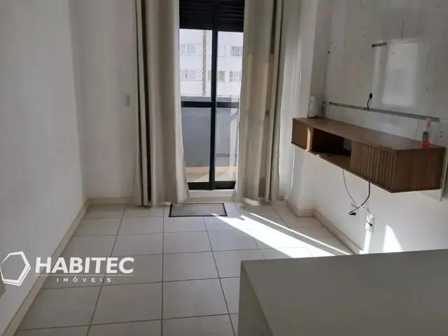 Apartamento 1 quarto e 1 banheiro, à venda, no bairro Centro em Curitiba