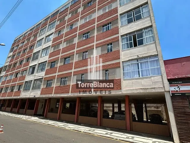 Apartamento com 240m² 3 quartos e 4 banheiros, à venda, no bairro Centro em Ponta Grossa