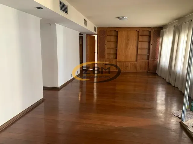 Apartamento com 308m² 4 quartos e 4 banheiros, à venda, no bairro Centro em Londrina