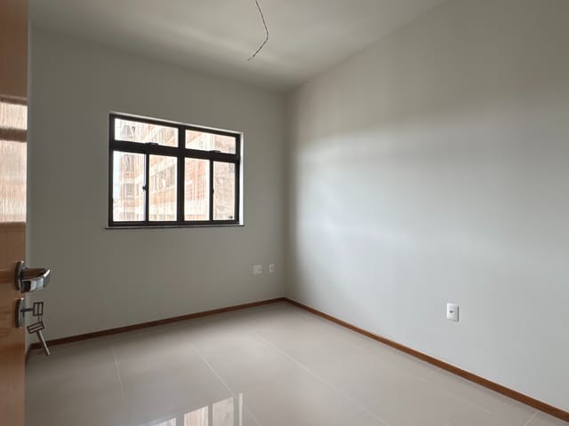 Apartamento 2 quartos e 1 banheiro, à venda, no bairro São Mateus em Juiz de Fora