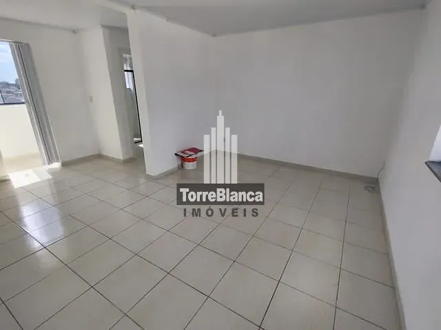 Apartamento com 72m² 2 quartos e 1 banheiro, para alugar, no bairro Centro em Ponta Grossa