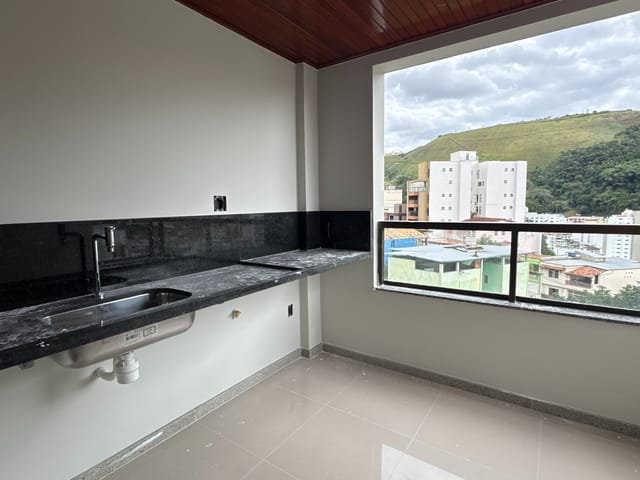 Apartamento 2 quartos e 1 banheiro, à venda, no bairro São Mateus em Juiz de Fora