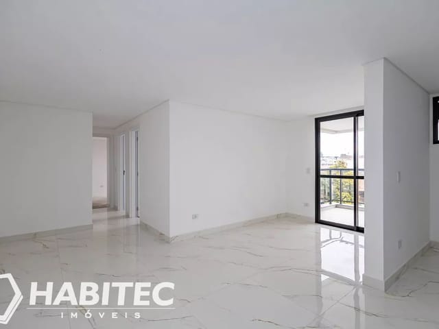 Apartamento 3 quartos e 2 banheiros, à venda, no bairro Fanny em Curitiba