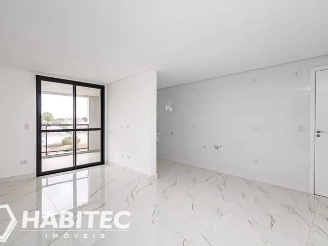 Apartamento 3 quartos e 2 banheiros, à venda, no bairro Fanny em Curitiba