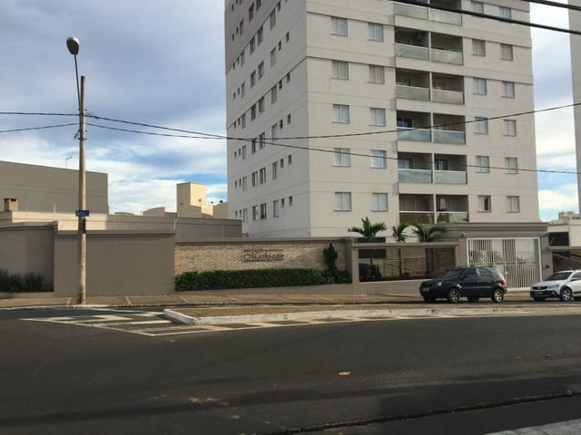 Foto do Apartamento - Apartamento com 3 dormitórios para alugar, 90 m² por R$ 2.430,00/mês - Mercês - Uberaba/MG | DOMINIO ZAGO IMOVEIS LTDA