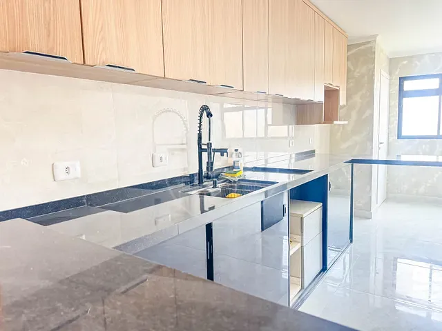 Apartamento 3 quartos e 4 banheiros, para alugar, no bairro Cidade Dutra em São Paulo