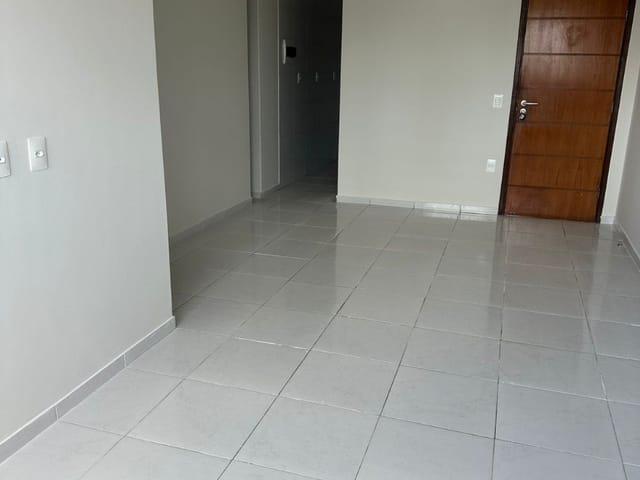 Apartamento 3 quartos e 2 banheiros, à venda, no bairro Estados em João Pessoa