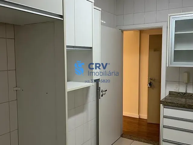 Apartamento com 105m² 3 quartos e 4 banheiros, à venda ou para alugar, no bairro Centro em Londrina