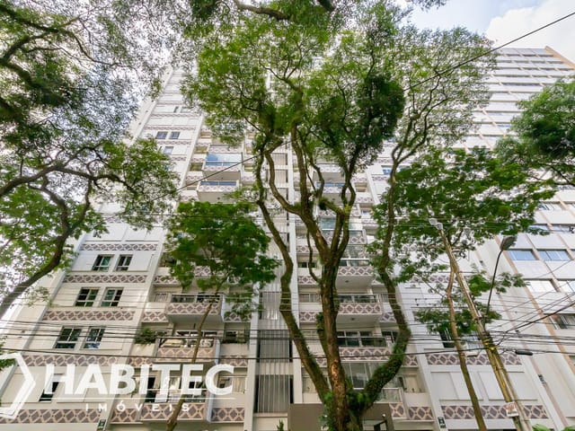 Apartamento 4 quartos e 4 banheiros, à venda, no bairro Água Verde em Curitiba