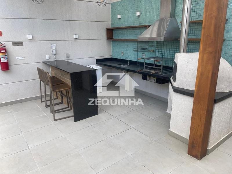 Apartamento para alugar com 3 quartos, 76m² - Foto 2