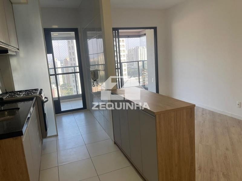 Apartamento para alugar com 3 quartos, 76m² - Foto 5