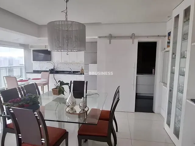 Apartamento com 186m² 3 quartos e 5 banheiros, à venda, no bairro Vila Suzana em São Paulo