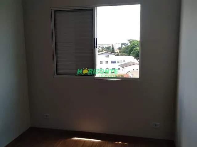 Apartamento com 66m² 3 quartos e 1 banheiro, para alugar, no bairro Jardim Alvorada em São José dos Campos