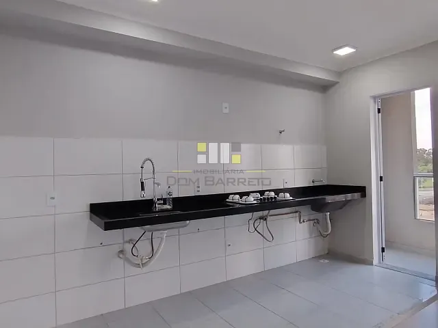 Apartamento 2 quartos e 1 banheiro, para alugar, no bairro Jardim das Palmeiras em Sumaré