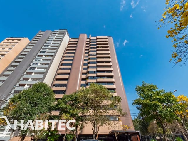 Apartamento 4 quartos e 6 banheiros, à venda, no bairro Batel em Curitiba