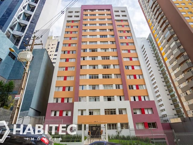 Apartamento 3 quartos e 2 banheiros, à venda, no bairro Bigorrilho em Curitiba