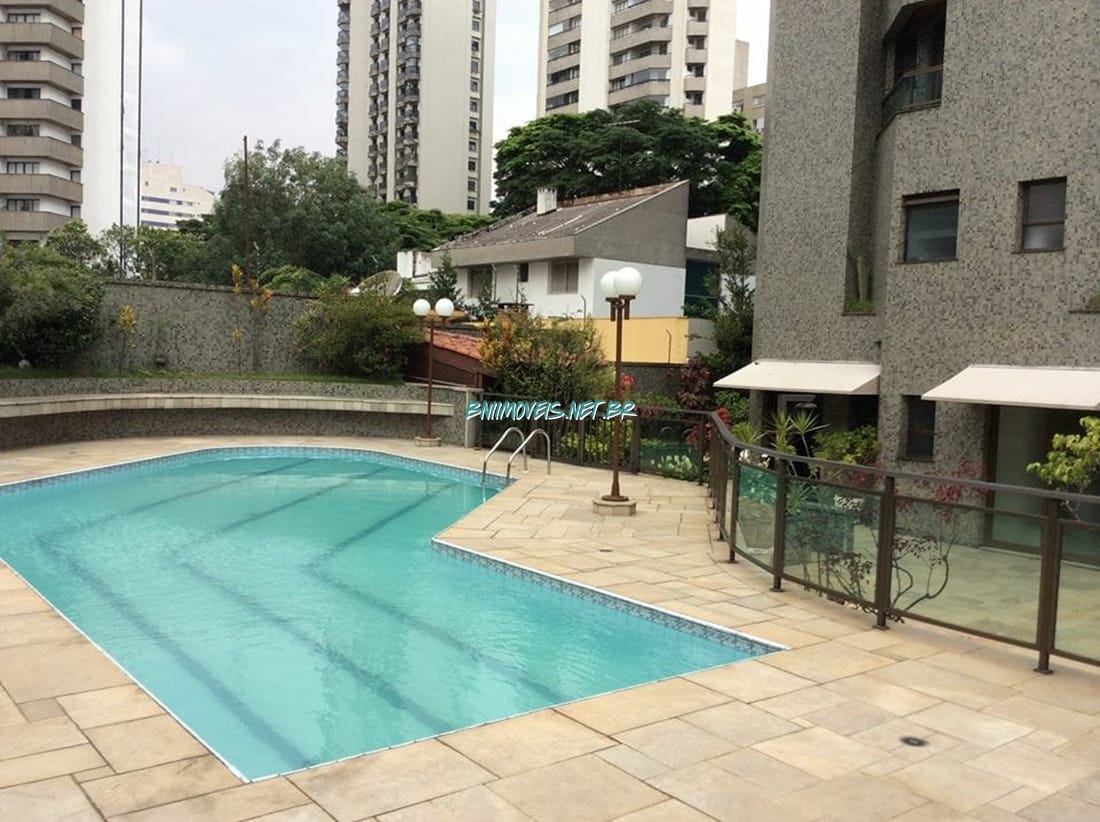 Apartamento à venda e aluguel com 4 quartos, 155m² - Foto 1