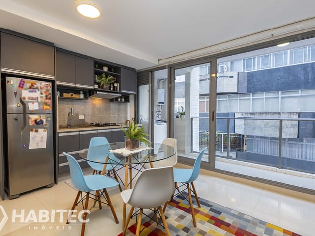 Apartamento 1 quarto e 1 banheiro, à venda, no bairro Alto da Glória em Curitiba