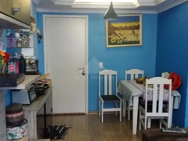 Apartamento 2 quartos e 1 banheiro, à venda, no bairro Parque São Vicente em Mauá