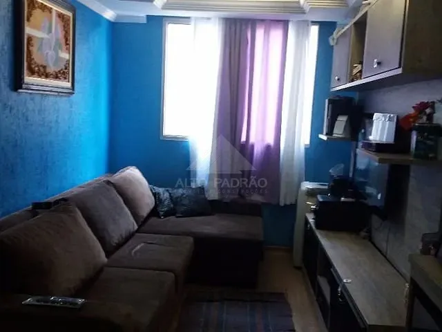 Apartamento 2 quartos e 1 banheiro, à venda, no bairro Parque São Vicente em Mauá