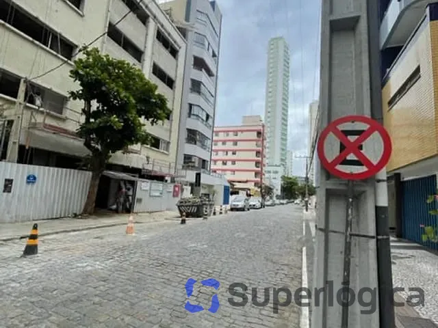Apartamento com 280m² 4 quartos e 5 banheiros, à venda, no bairro Centro em Balneário Camboriú