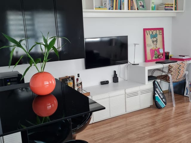 Apartamento 1 quarto e 1 banheiro, à venda, no bairro Vila Olímpia em São Paulo