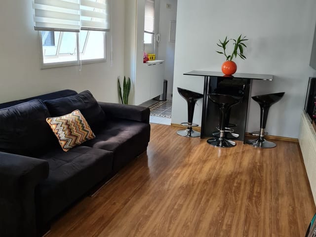 Apartamento 1 quarto e 1 banheiro, à venda, no bairro Vila Olímpia em São Paulo
