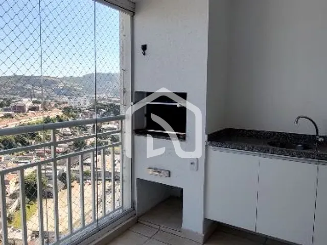 Apartamento com 85m² 3 quartos e 3 banheiros, à venda, no bairro Jardim Tupanci em Barueri