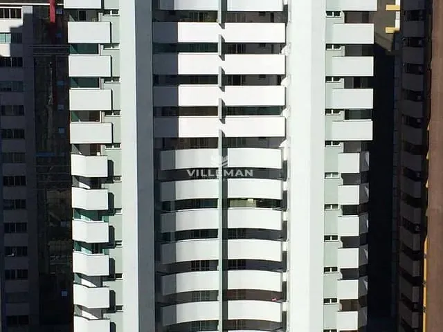Apartamento com 377m² 4 quartos e 4 banheiros, à venda, no bairro Zona 01 em Maringá
