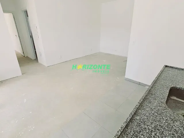Apartamento com 78m² 3 quartos e 2 banheiros, à venda, no bairro Vila Industrial em São José dos Campos