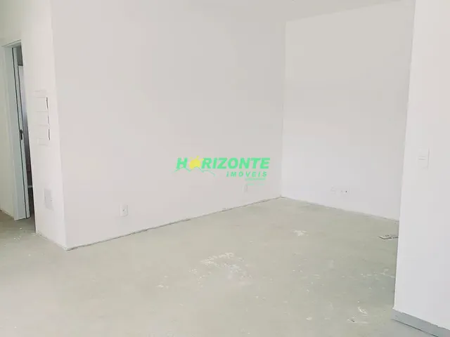 Apartamento com 78m² 3 quartos e 2 banheiros, à venda, no bairro Vila Industrial em São José dos Campos