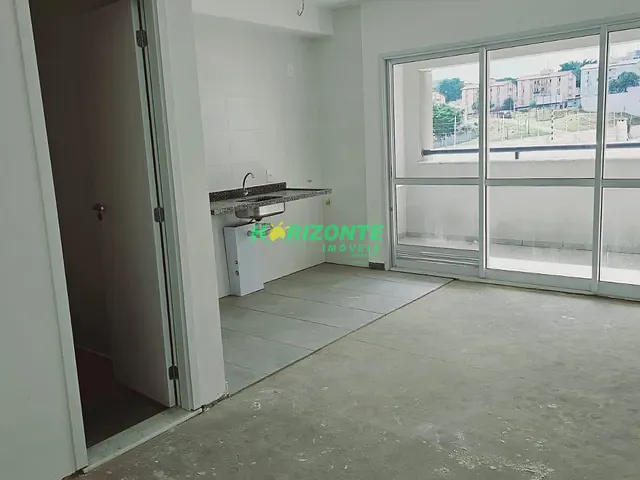 Apartamento com 78m² 3 quartos e 2 banheiros, à venda, no bairro Vila Industrial em São José dos Campos