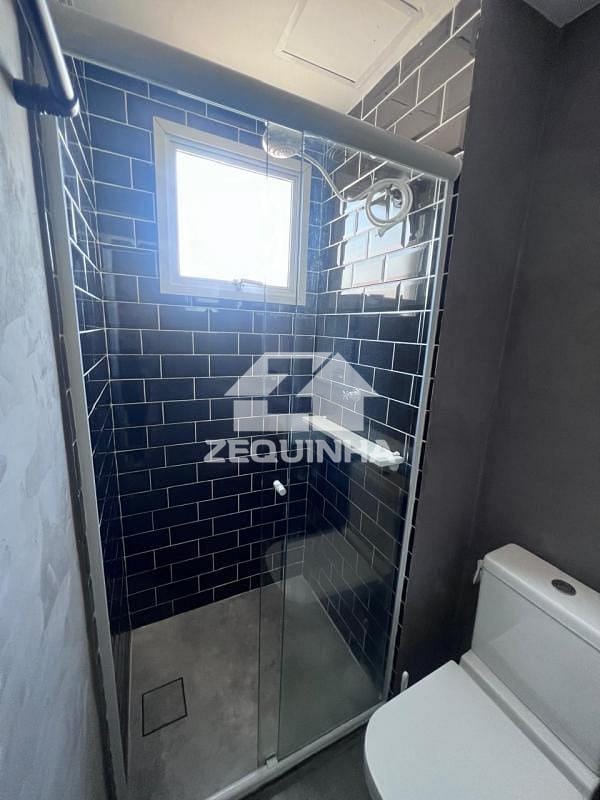 Apartamento à venda com 1 quarto, 27m² - Foto 2