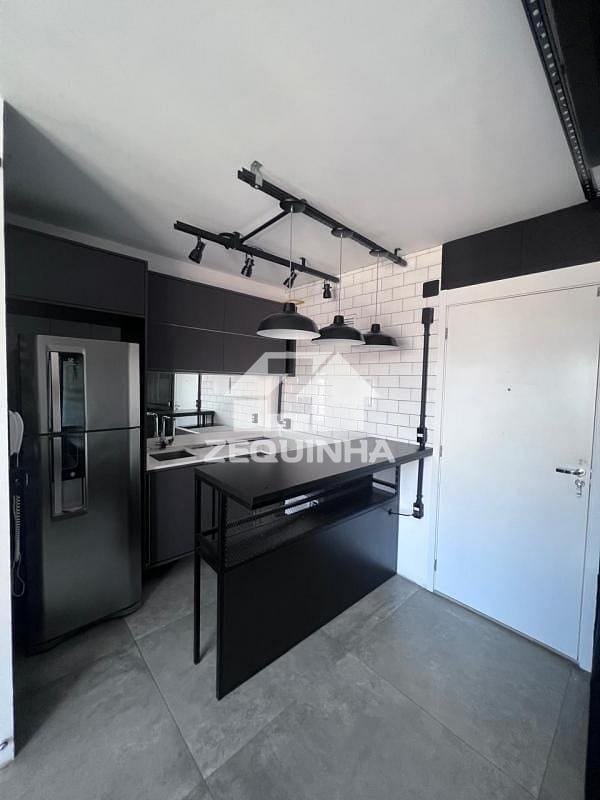 Apartamento à venda com 1 quarto, 27m² - Foto 11