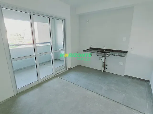 Apartamento com 56m² 2 quartos e 2 banheiros, à venda, no bairro Vila Industrial em São José dos Campos
