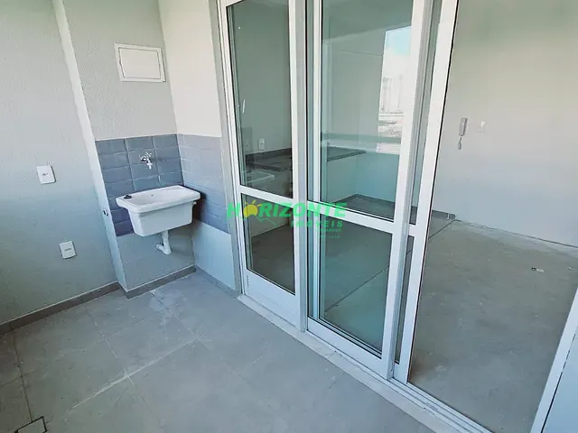 Apartamento com 56m² 2 quartos e 2 banheiros, à venda, no bairro Vila Industrial em São José dos Campos