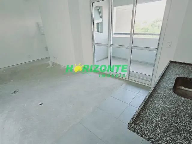 Apartamento com 56m² 2 quartos e 2 banheiros, à venda, no bairro Vila Industrial em São José dos Campos