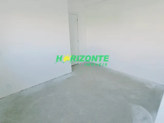 Apartamento com 56m² 2 quartos e 2 banheiros, à venda, no bairro Vila Industrial em São José dos Campos