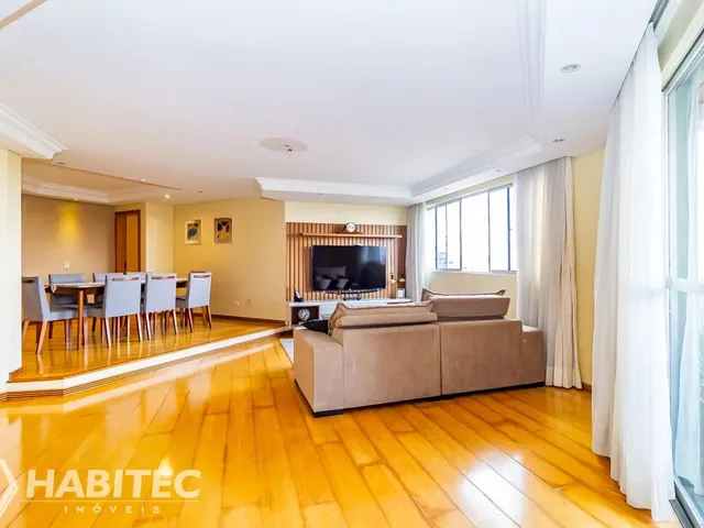 Apartamento 3 quartos e 3 banheiros, à venda, no bairro Champagnat em Curitiba