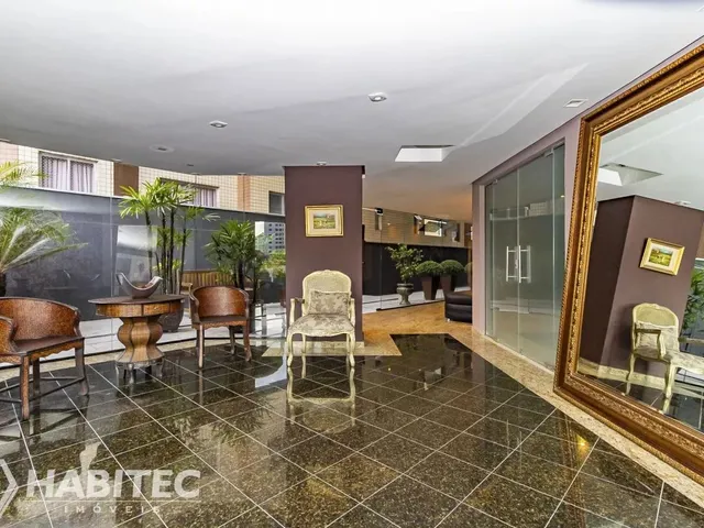 Apartamento 3 quartos e 3 banheiros, à venda, no bairro Champagnat em Curitiba