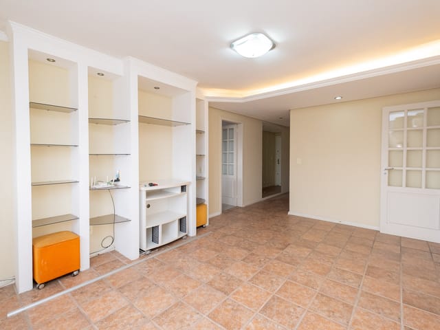 Apartamento 2 quartos e 1 banheiro, para alugar, no bairro Centro em Pelotas