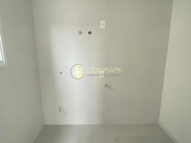 Apartamento com 142m² 3 quartos e 4 banheiros, à venda, no bairro Centro em Itapema