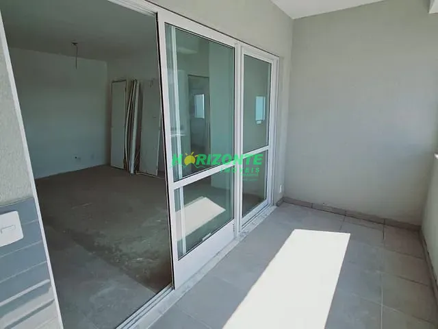 Apartamento com 71m² 3 quartos e 2 banheiros, à venda, no bairro Vila Industrial em São José dos Campos