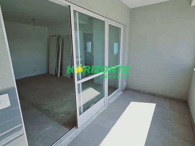 Apartamento com 71m² 3 quartos e 2 banheiros, à venda, no bairro Vila Industrial em São José dos Campos