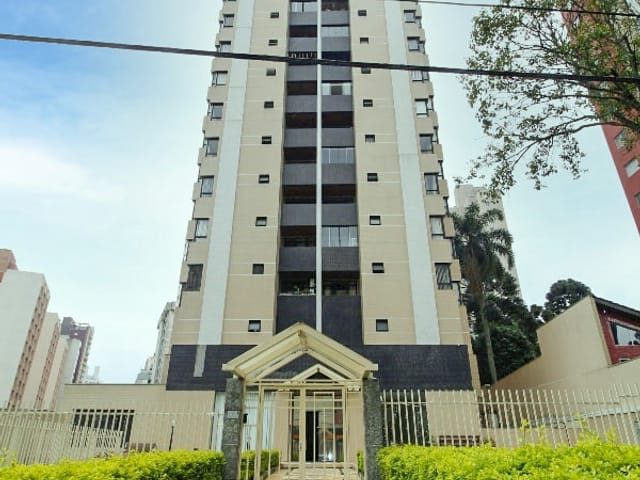 Apartamento 4 quartos e 2 banheiros, à venda, no bairro Jardim Botânico em Curitiba