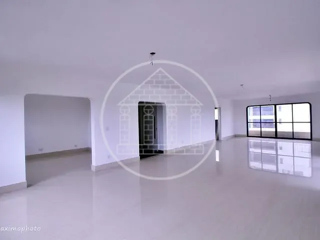 Apartamento 4 quartos e 6 banheiros, à venda, no bairro Santo Amaro em São Paulo